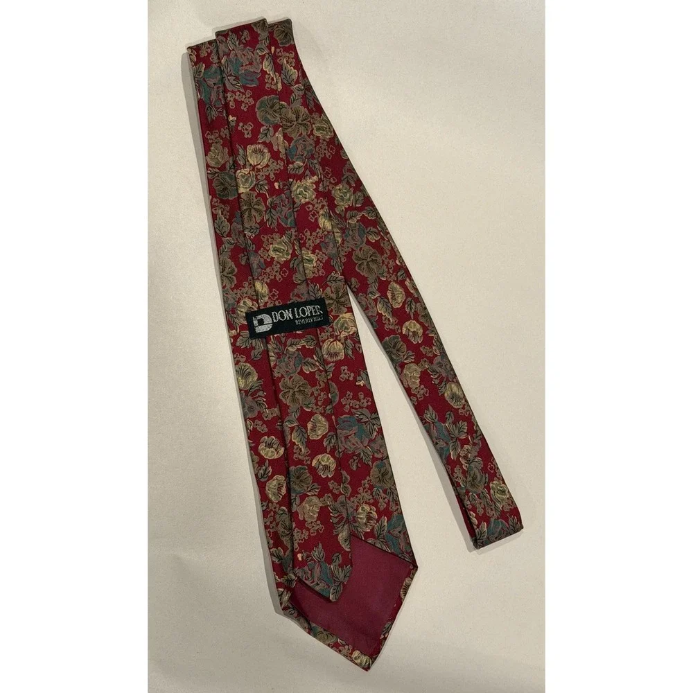 Vintage Don Loper Beverly Hills Necktie 100% Italian Silk Red Gold Floral Print